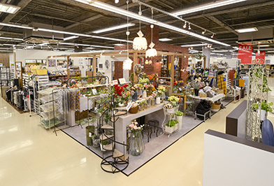 プレミアムアウトレット プラス 高崎店2F6